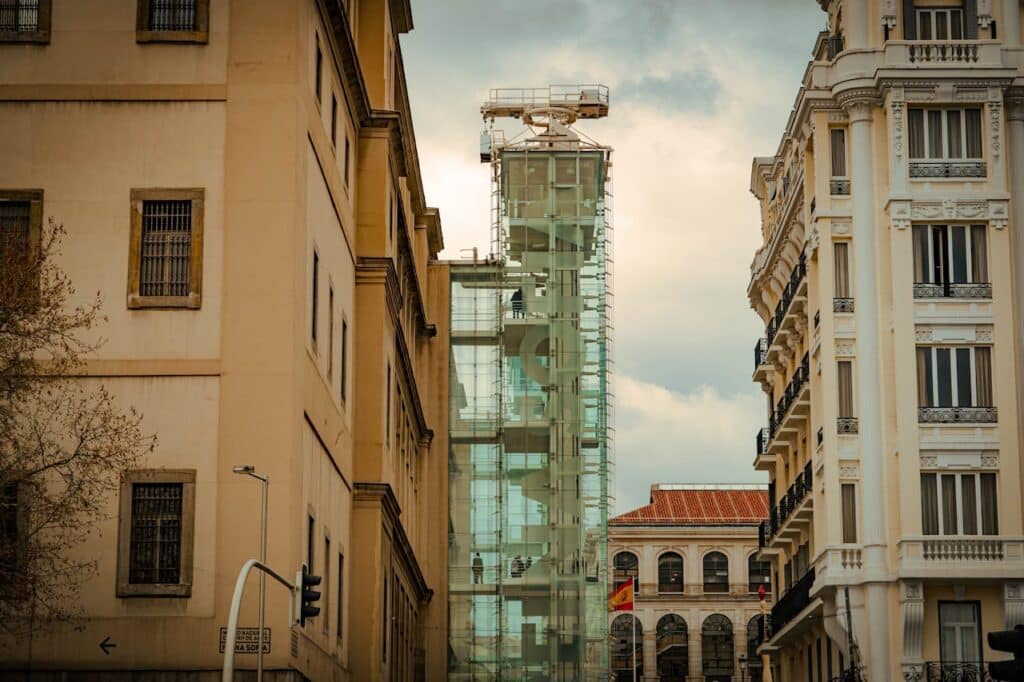 cual es el horario del museo reina sofia